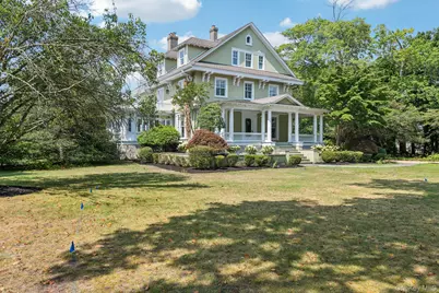 90 Thompson Avenue, Babylon, NY 11702 - Photo 1