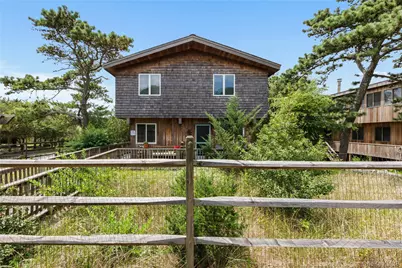 100 Clipper, Corneille Estates, NY 11770 - Photo 1