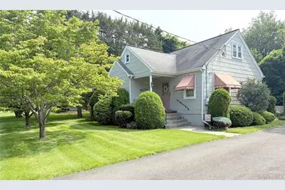 18 Hughes Street, Congers, NY 10920 - Photo 1