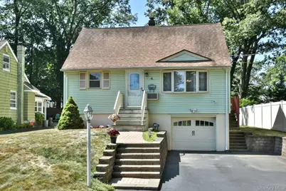 4 Terrace Avenue, Suffern, NY 10901 - Photo 1