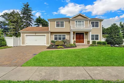 4 Middle Lane, Jericho, NY 11753 - Photo 1