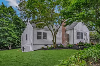 9 Moscato Street, Huntington, NY 11743 - Photo 1