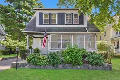 19 Bayard Street, Larchmont, NY 10538 - Photo 1