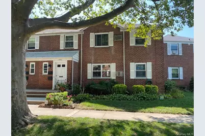 254-04 75th Avenue #G-2, Glen Oaks, NY 11004 - Photo 1