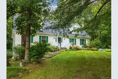 77 W Long Meadow Drive, Staatsburg, NY 12580 - Photo 1