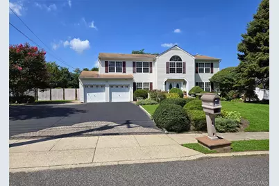 1130 Broadway Avenue, Holbrook, NY 11741 - Photo 1