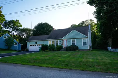 8 Willow Drive, Red Hook, NY 12571 - Photo 1