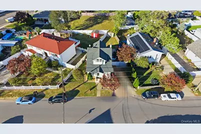 155 29th Street, Copiague, NY 11726 - Photo 1