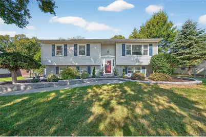 18 Carlisle Way, Washingtonville, NY 10992 - Photo 1