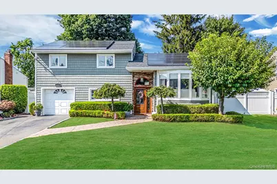 271 N. Kentucky Avenue, Massapequa, NY 11758 - Photo 1