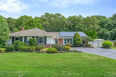 109 Joanne Drive, Holbrook, NY 11741 - Photo 1