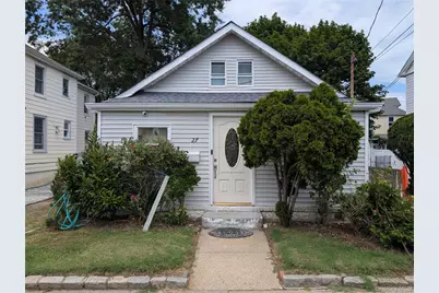 27 Hoff Court, Hempstead, NY 11550 - Photo 1