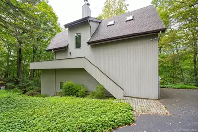 51 Major Lockwood Lane, Pound Ridge, NY 10576 - Photo 1