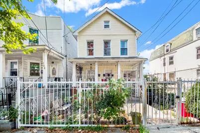 764 E 230th Street, Bronx, NY 10466 - Photo 1