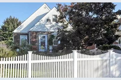 44 Huntley Road, Elmont, NY 11003 - Photo 1