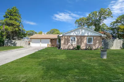 15 Flintlock Drive, Shirley, NY 11967 - Photo 1