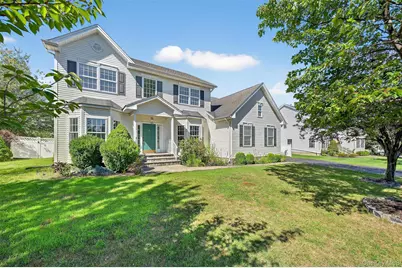 2806 Cherry Tree Way, New Windsor, NY 12553 - Photo 1
