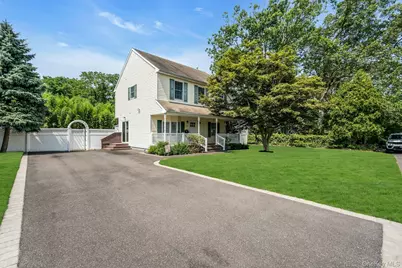 11 Willyn Road, Blue Point, NY 11715 - Photo 1