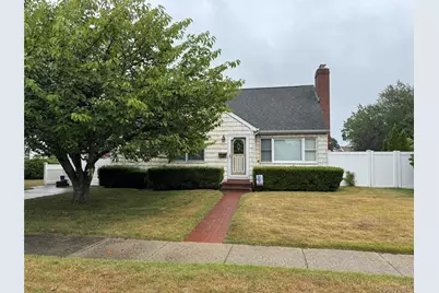 43 Hitherdell Lane, North Babylon, NY 11703 - Photo 1