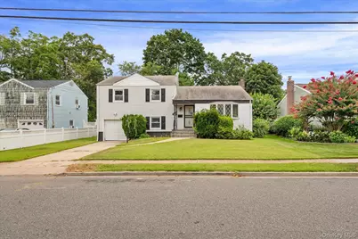 36 Gusto Lane, Roosevelt, NY 11575 - Photo 1