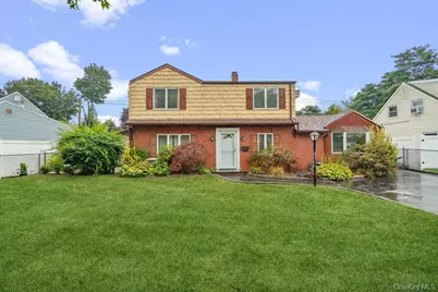 20 Carnation Road, Levittown, NY 11756 - Photo 1