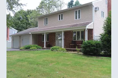 19 Foothill Lane, Dix Hills, NY 11746 - Photo 1