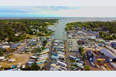 150 Main St #14, Islip, NY 11751 - Photo 1