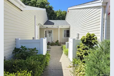 106 Cabot Court W #106, Saint James, NY 11780 - Photo 1