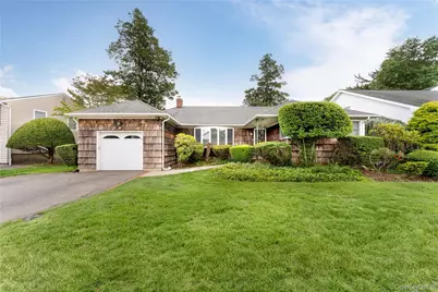 9 Eaton Road, Syosset, NY 11791 - Photo 1