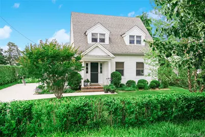 13 Bell Street, Bellport, NY 11713 - Photo 1