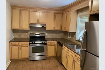 452 Dawson Lane, Jericho, NY 11753 - Photo 5