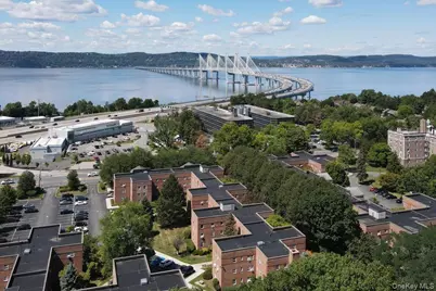 320 S Broadway Avenue #N2, Tarrytown, NY 10591 - Photo 1