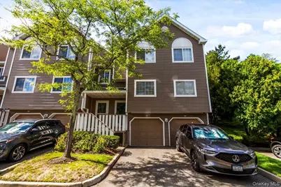 34 Eagle Ridge Way, Nanuet, NY 10954 - Photo 1