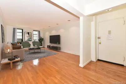 84-01 Main Street #221, Briarwood, NY 11435 - Photo 1