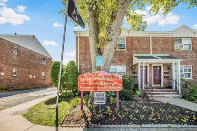 470 Tuckahoe Road #9A, Yonkers, NY 10710 - Photo 1