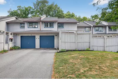 1904 Chelsea Cove S, Hopewell Junction, NY 12533 - Photo 1