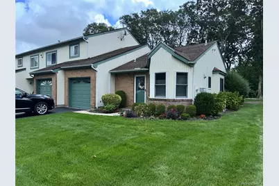 17 Timber Ridge Drive, Holtsville, NY 11742 - Photo 1