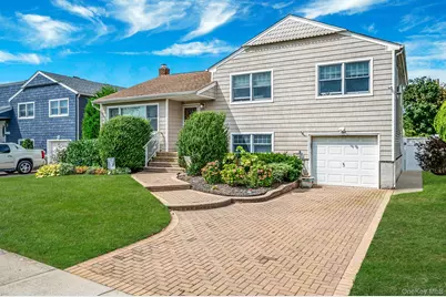 552 Benton Road, East Meadow, NY 11554 - Photo 1