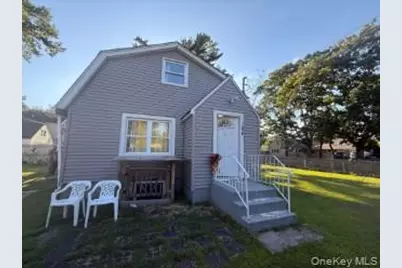 184 Caleb's Path, Brentwood, NY 11717 - Photo 1