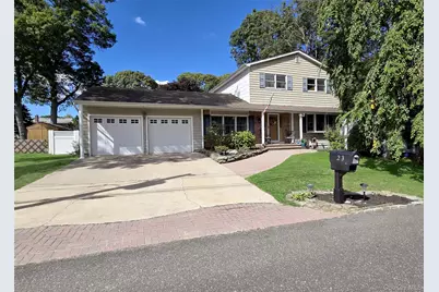 423 Alphabet Street, Holbrook, NY 11741 - Photo 1