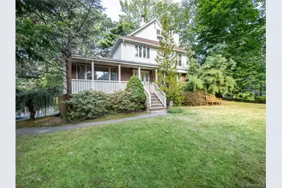 100 Station Road, Great Neck, NY 11023 - Photo 1