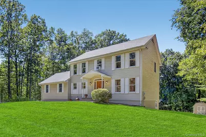 25 Country Pond Lane, Modena, NY 12548 - Photo 1