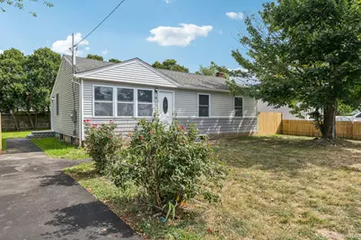 25 Candlewood Road, Bay Shore, NY 11706 - Photo 1