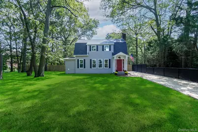 16 Harts Road, East Moriches, NY 11940 - Photo 1