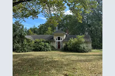 10 Knell Lane, Dix Hills, NY 11746 - Photo 1