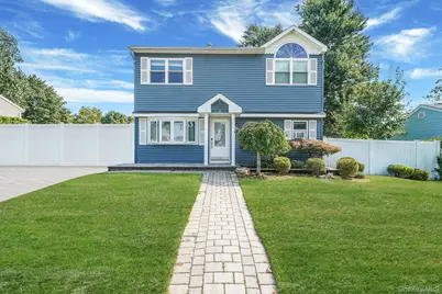 31 Pine Street, Central Islip, NY 11722 - Photo 1