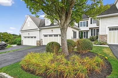 19 Turnberry Court, Monroe, NY 10950 - Photo 1