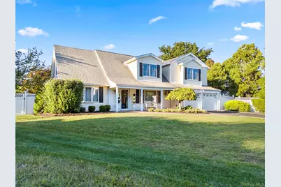 7 Pensdale Court, Stony Brook, NY 11790 - Photo 1