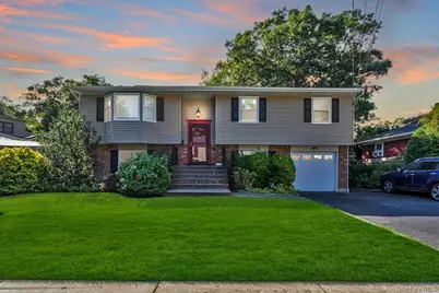 262 New Hampshire Avenue, Massapequa, NY 11758 - Photo 1