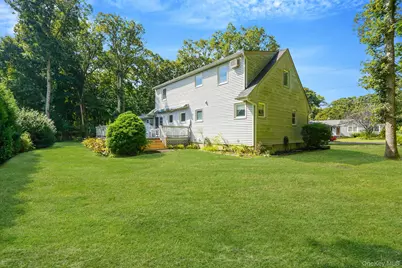 123 Parkside Avenue, Miller Place, NY 11764 - Photo 1